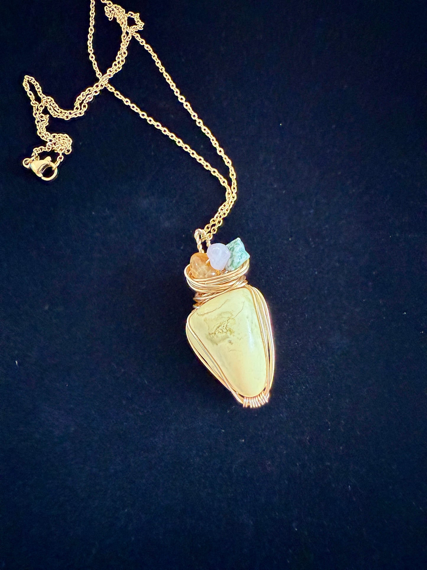 FloreSer — Healing & Abundance Talisman