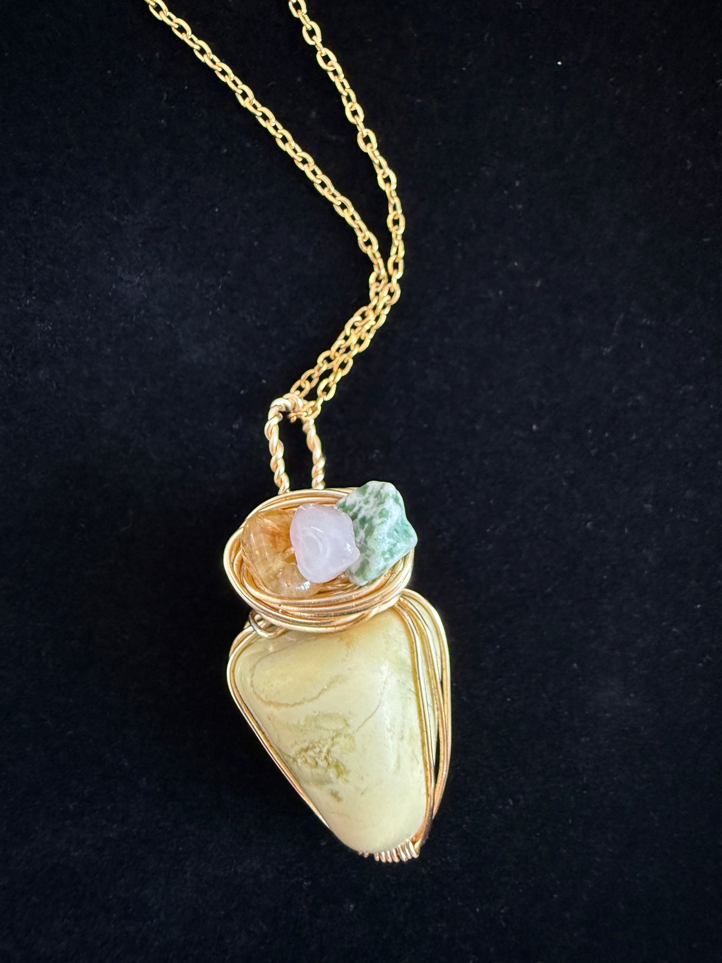 FloreSer — Healing & Abundance Talisman