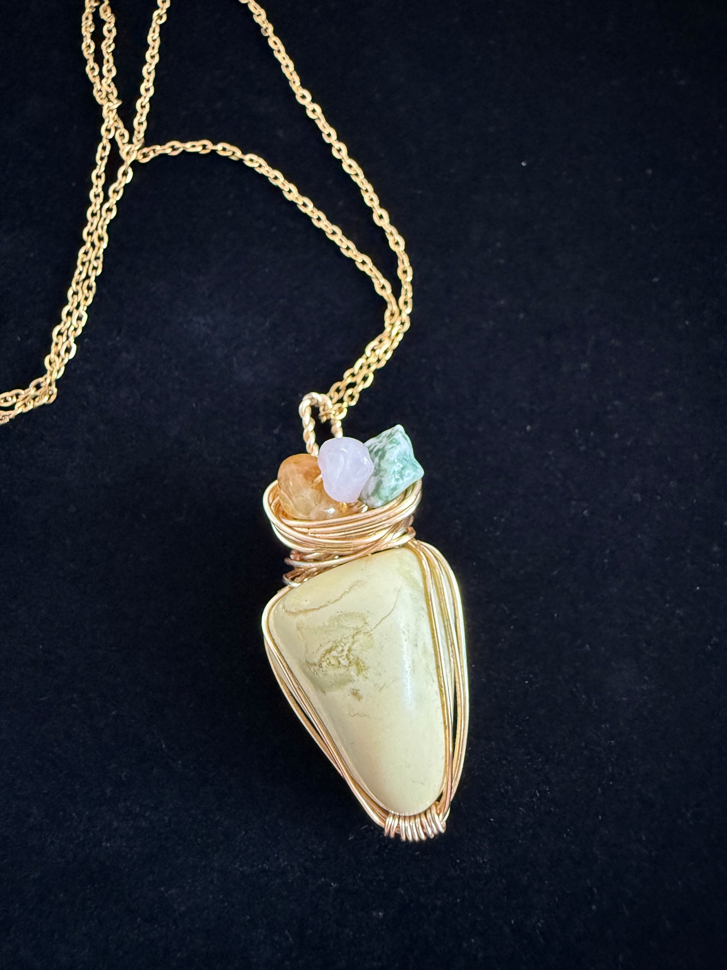 FloreSer — Healing & Abundance Talisman