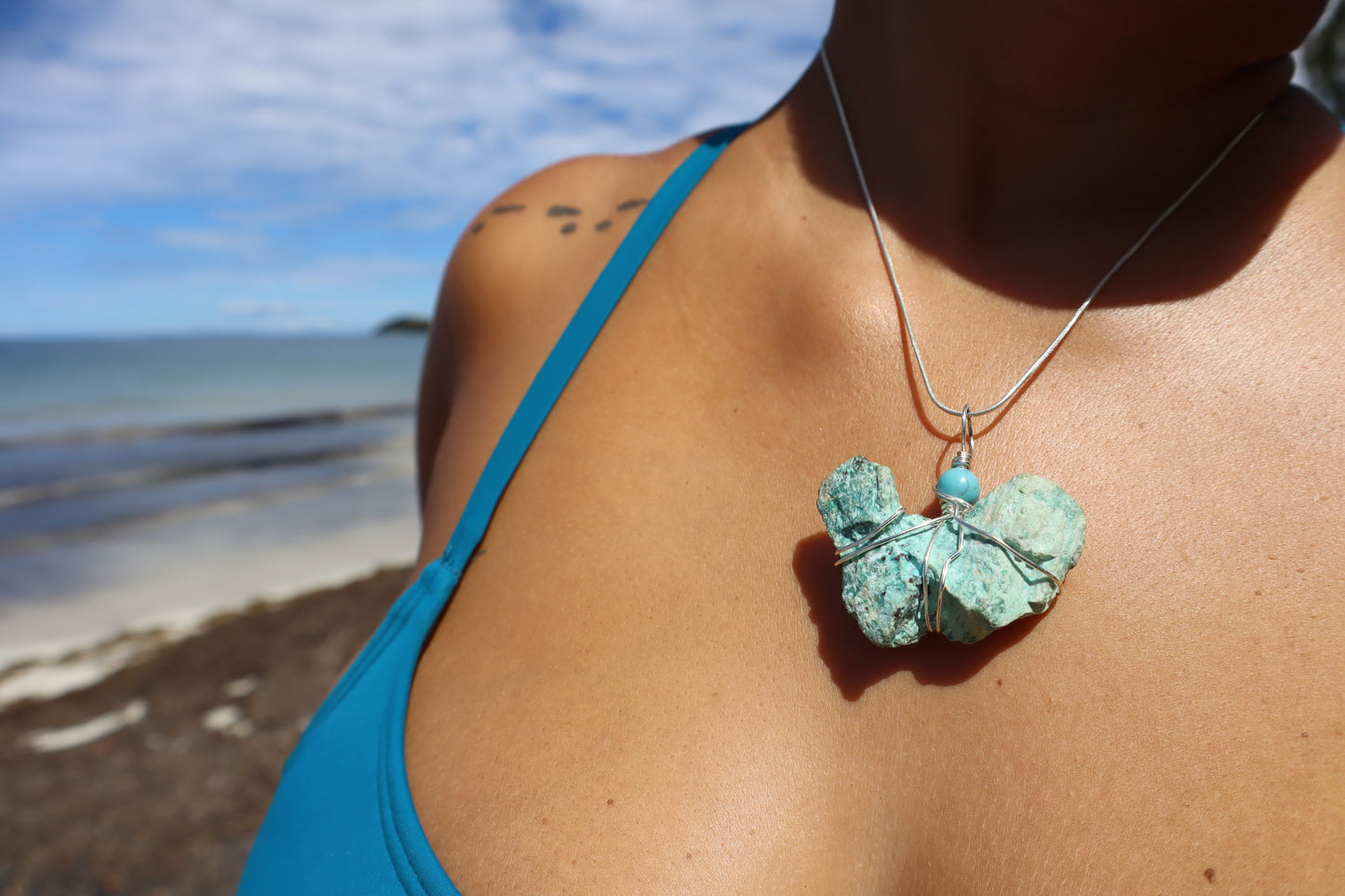 Nayaa Pendant – Raw Turquoise
