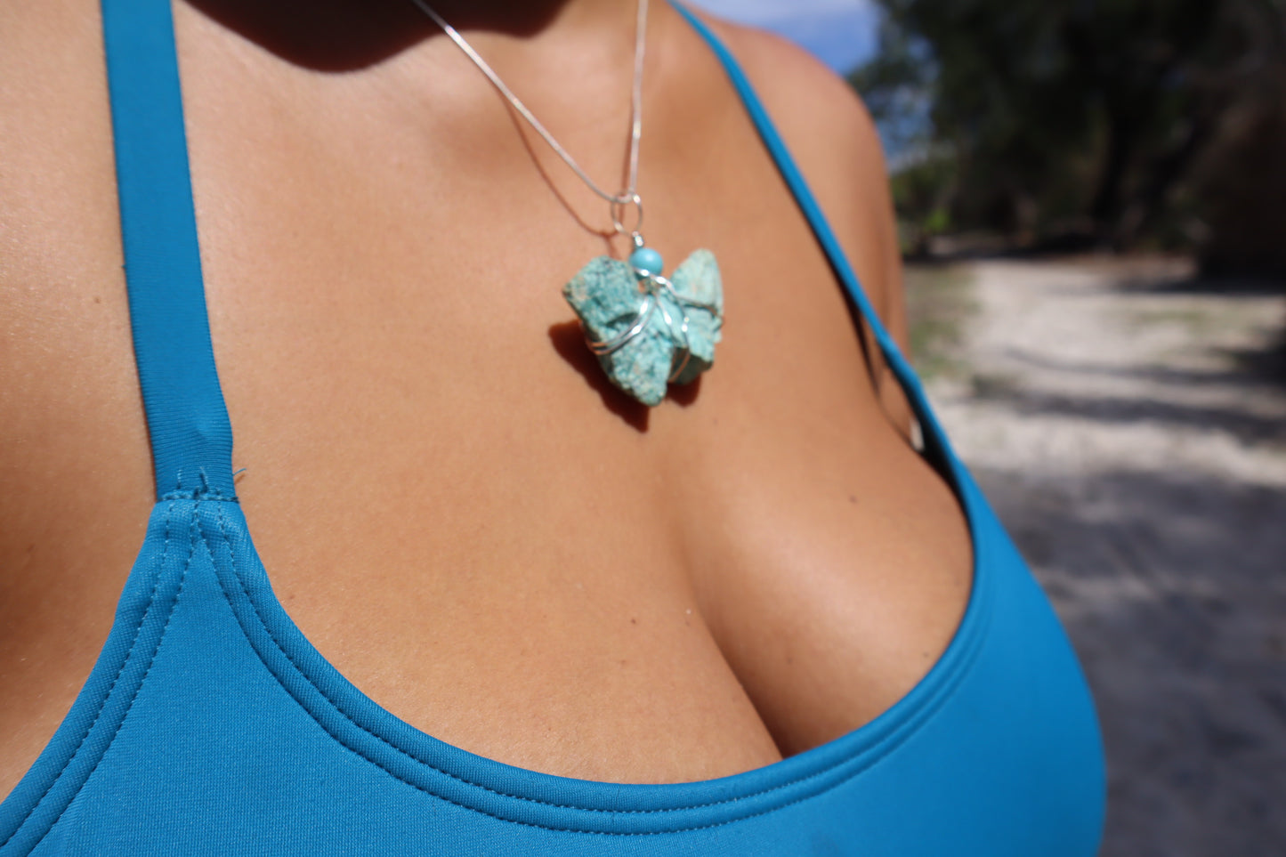 Nayaa Pendant – Raw Turquoise